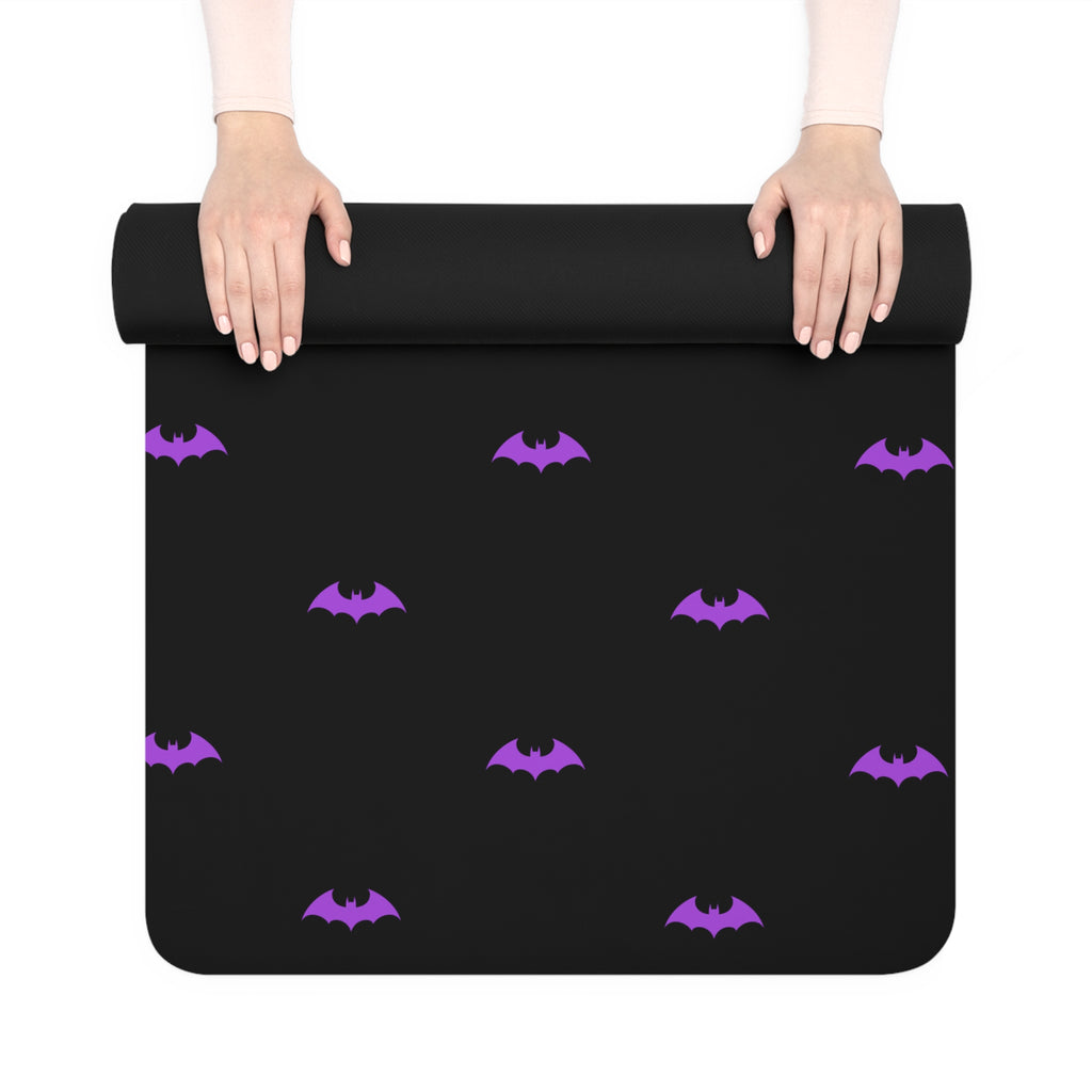 Purple Bat Pattern Rubber Yoga Mat — Non-Slip Gothic Fitness Mat
