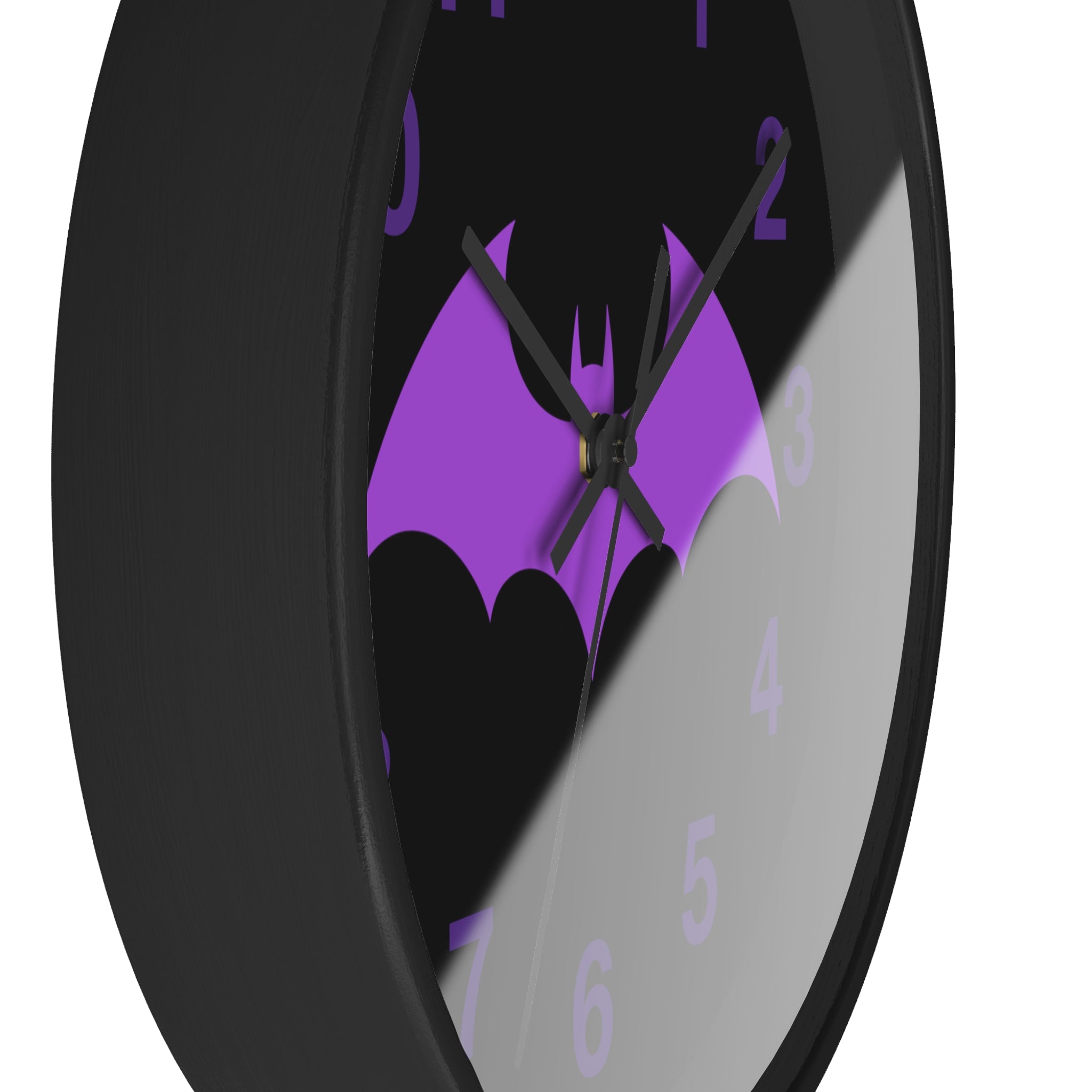 Purple Bat Wall Clock – Gothic Vampire Night Décor